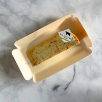 Gouda fermier mediterran mit Oliven und Tomaten